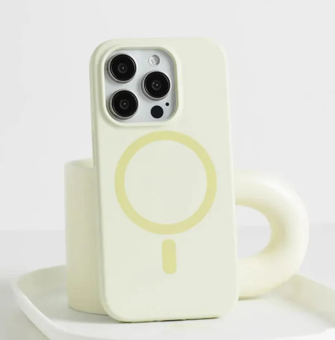 Liquid Magnetic Wireless Charging Silicone Case for iPhone (All-Inclusive, Shockproof, MagSafe-Compatible)