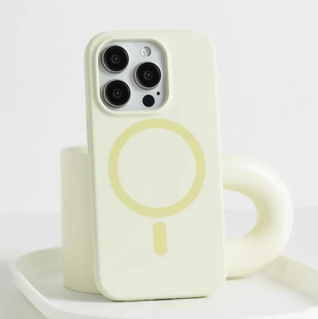 Liquid Magnetic Wireless Charging Silicone Case for iPhone (All-Inclusive, Shockproof, MagSafe-Compatible)